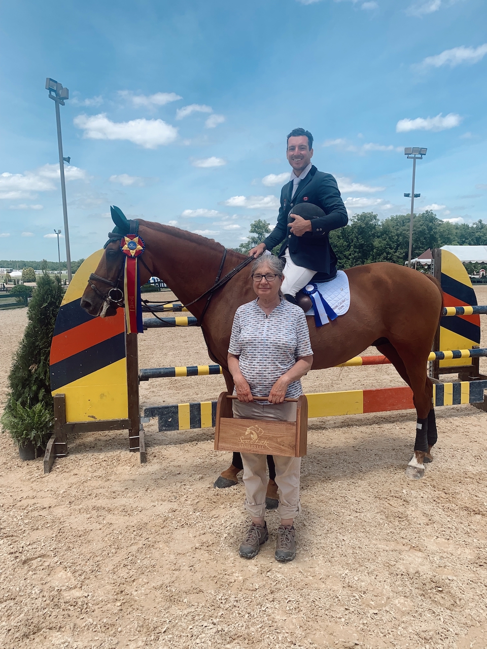 C368A76785954E09A4548E62A2B5F200